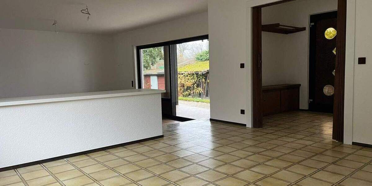 Einfamilienhaus Bad Sobernheim - 4 Zimmer, 173 m&sup2;, 1.300&euro; | Angebot:25741736
