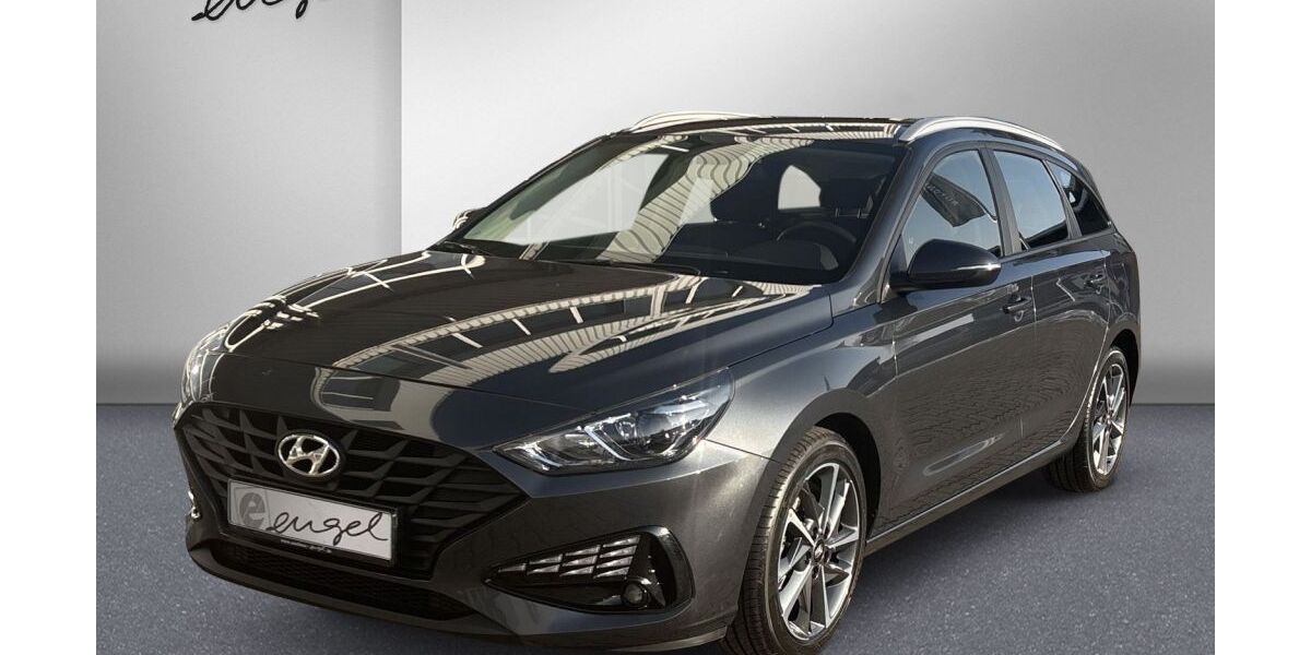 Hyundai i30 59.999 km 17.889 &euro; Wunsiedel 95632