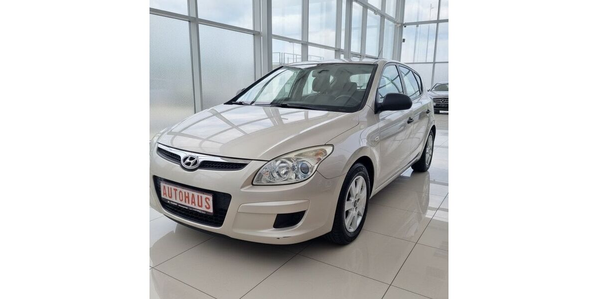 Hyundai i30 183.200 km 2.850 &euro; Halle Saale 06132