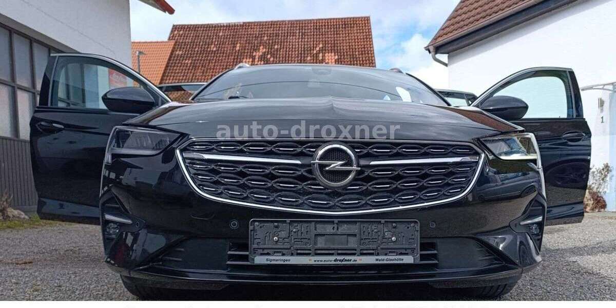 Opel Insignia B Sports Tourer Business/Autom 118.535 km 15.985 &euro; Wald-Glashütte 88639