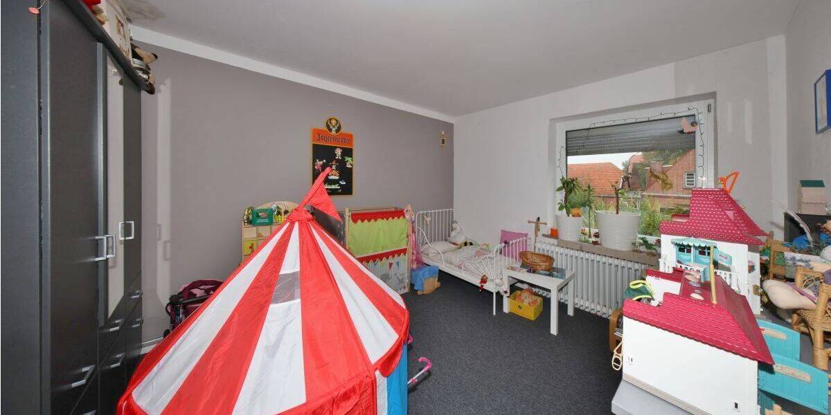 Mehrfamilienhaus, Wohnhaus Sande Mariensiel - 6 Zimmer, 184 m&sup2;, 398.000&euro; | Angebot:26834381