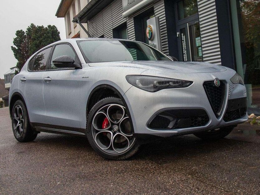 Alfa Romeo Stelvio 43.150 km 40.899 € Mönchweiler 78087