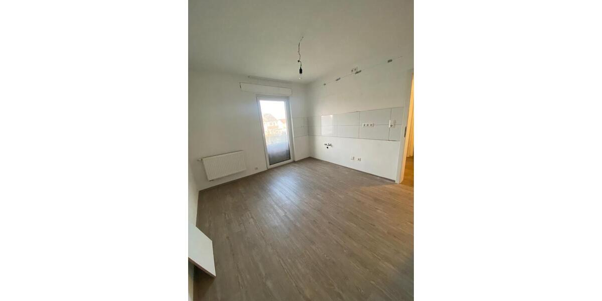 Frisch renovierte 4 Familien Haus 13 zimmer