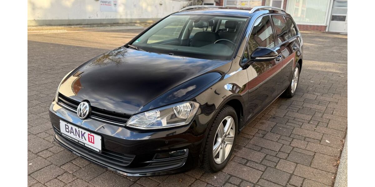 VW Golf 66.000 km 12.490 &euro; Arnsberg 59755