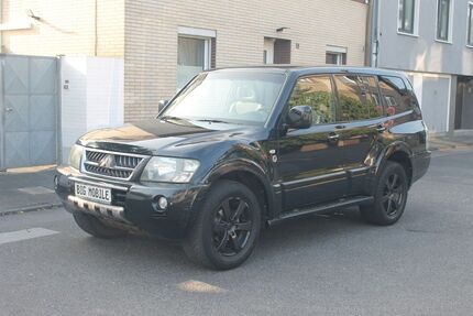 Mitsubishi Pajero 410.000 km 5.990 € Köln 50739