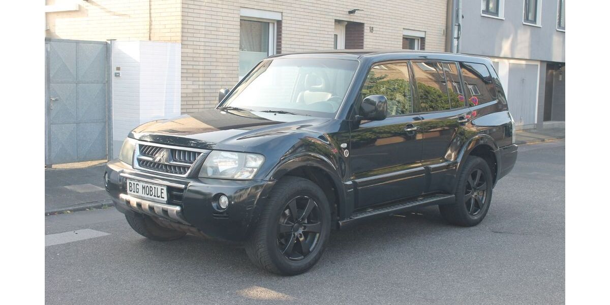 Mitsubishi Pajero 410.000 km 5.990 € Köln 50739
