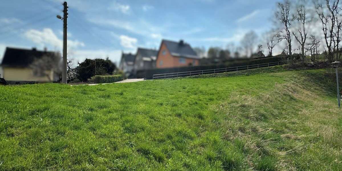 Grundstück zu verkaufen in Niederdorf Oberdorf 320.000 € 2000 m² zimmer