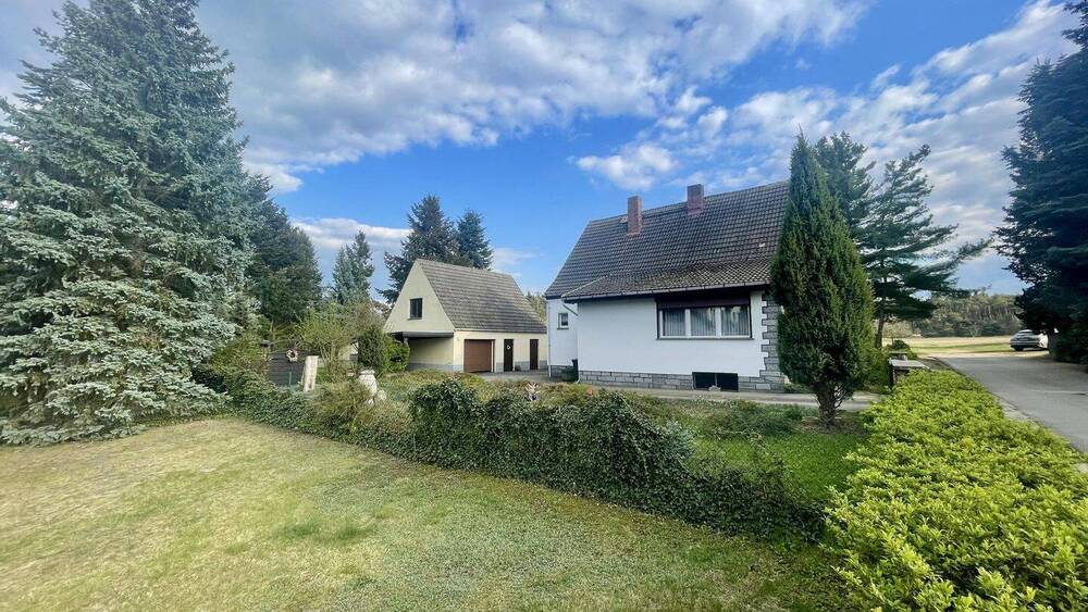 Einfamilienhaus Merzdorf - 4 Zimmer, 160 m&sup2;, 149.000&euro; | Angebot:26675096