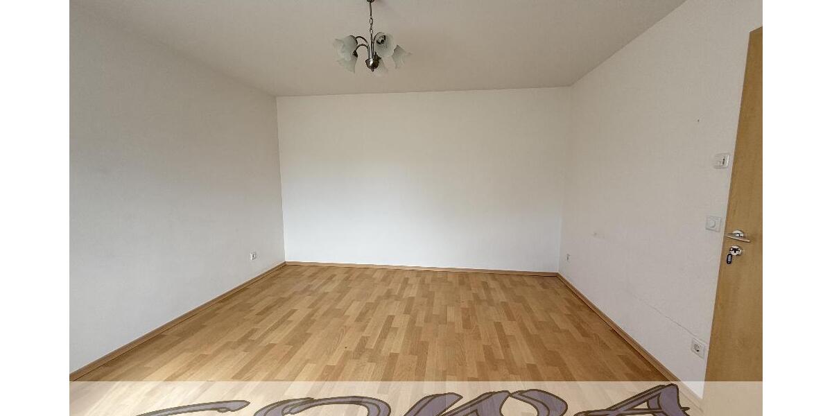 Gepflegtes, einzugsbereites Haus mit Keller, Doppelgarage und Wärmepumpe - Ein Objekt von SOWA Immobilien und Finanzen - Einfamilienhaus Neuburg an der Donau | Angebot:24004431