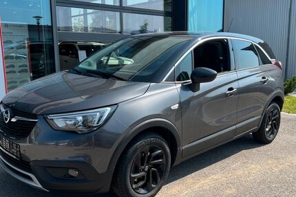 Opel Crossland (X) 41.700 km 13.890 € Traunstein 83278