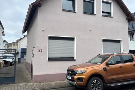 Haus Pfungstadt - 11 Zimmer, 280 m&sup2;, 370.000&euro; | Angebot:24838856