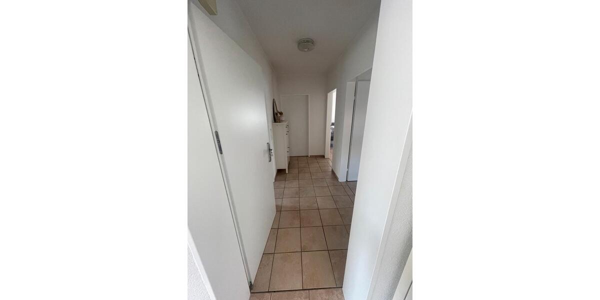 Helle 3-ZimmerWohnung in gepflegtem Zweifamilienhaus zu vermieten 3 zimmer