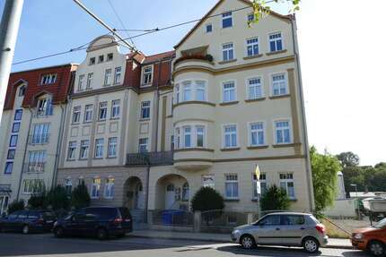 Wohnung zum Mieten in Naumburg (Saale) 635 € 105 m² 5 zimmer