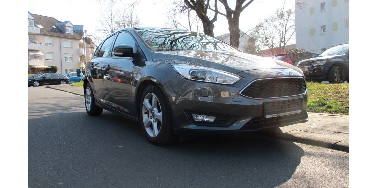 Ford Focus 76.989 km 12.900 &euro; Neuwied 56564
