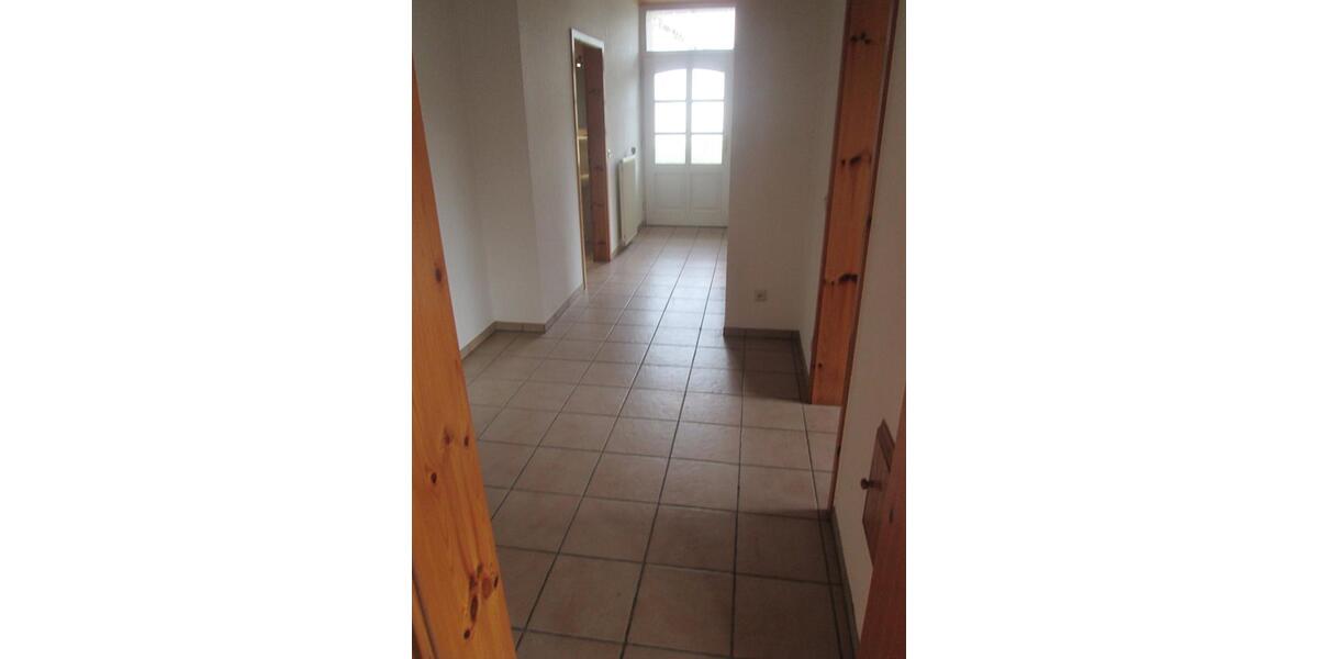 Einfamilienhaus Bettenfeld - 3 Zimmer, 77 m&sup2;, 700&euro; | Angebot:26053265