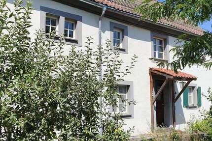Haus Antweiler - 10 Zimmer, 203 m&sup2;, 399.000&euro; | Angebot:27147066