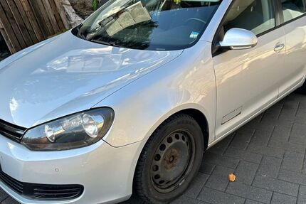 VW Golf 252.000 km 1.950 &euro; Neunkirchen 53819