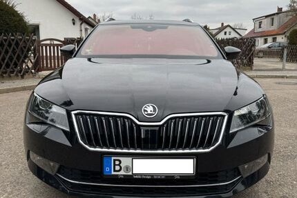 Skoda Superb 118.388 km 19.000 &euro; Berlin 12349