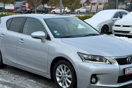 Lexus CT 200h 135.337 km 10.990 &euro; Alsdorf 52477