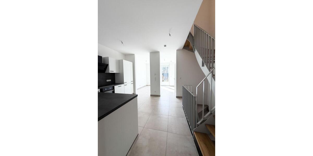 Maisonettenwohnung Leipzig - 4 Zimmer, 176 m&sup2;, 2.499&euro; | Angebot:26277914