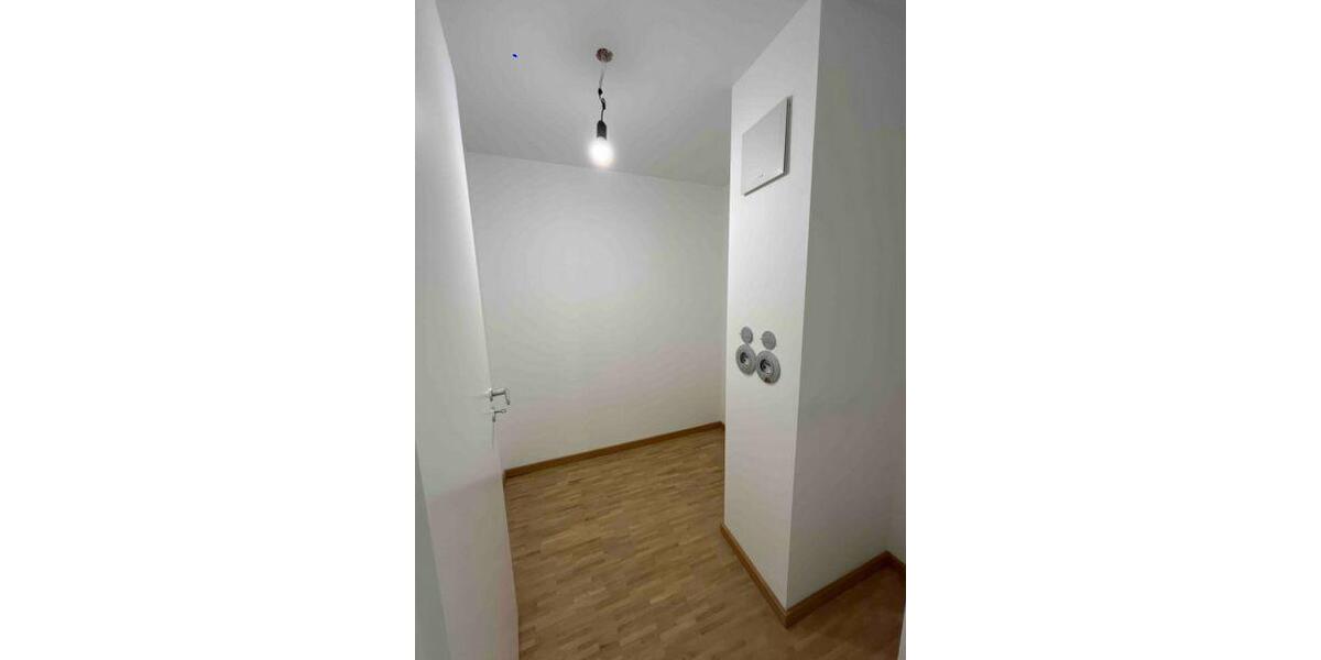 Etagenwohnung Hohenbrunn - 3 Zimmer, 67 m&sup2;, 1.380&euro; | Angebot:26132828