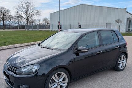 VW Golf 145.000 km 5.900 &euro; Monheim 86653