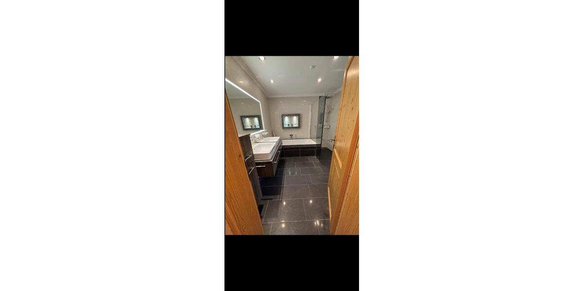 Erdgeschoßwohnung Chamerau - 3 Zimmer, 85 m&sup2;, 750&euro; | Angebot:26400526