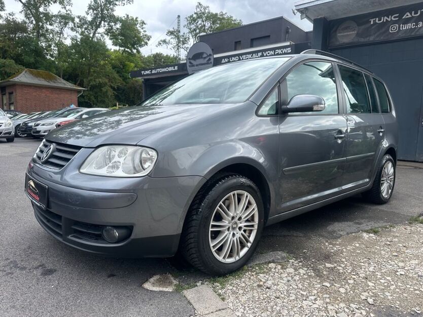 VW Touran 197.336 km 4.500 € Ahlen 59227