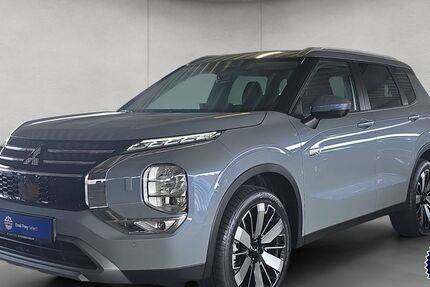 Mitsubishi Plug-in Hybrid Outlander 1.468 km 41.980 &euro; Stuttgart 70190