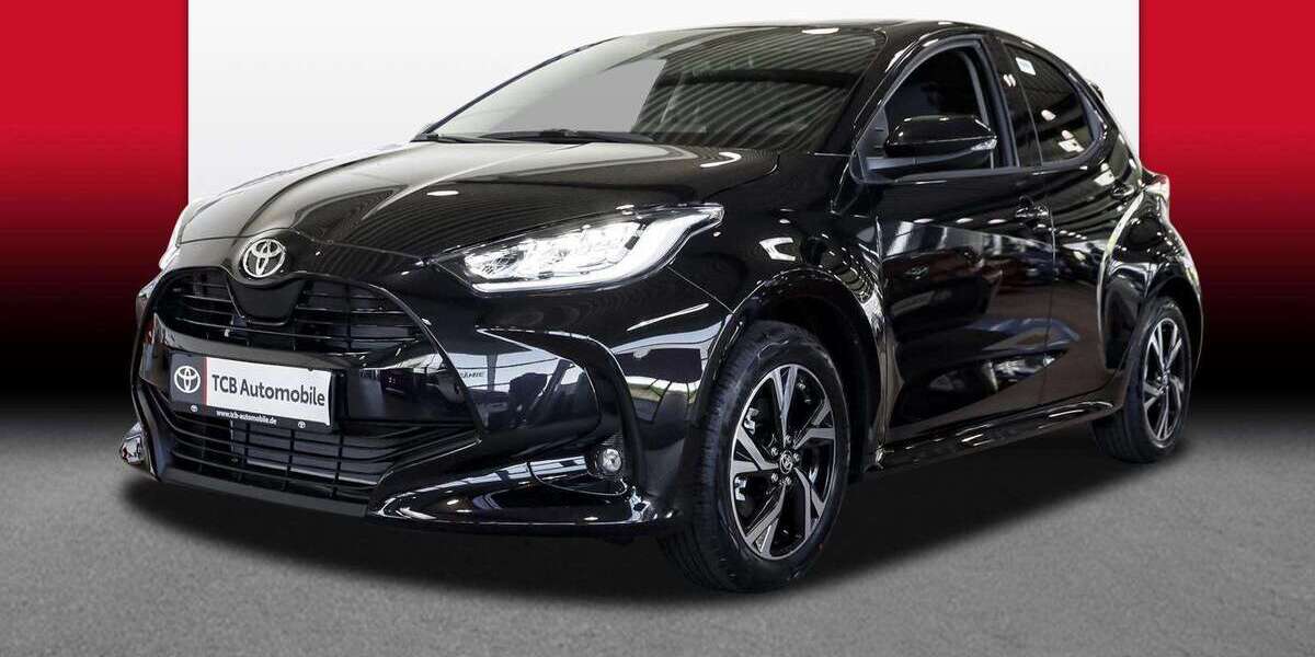 Toyota Yaris 1.010 km 26.588 € Marl 45772