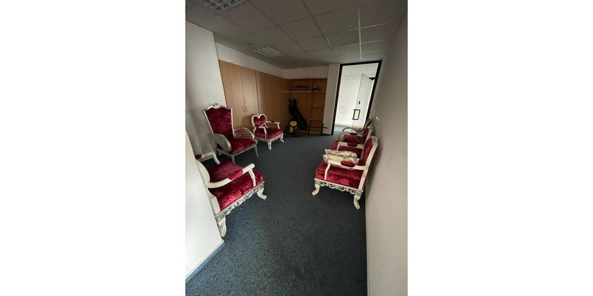Etagenwohnung Quierschied - 8 Zimmer, 200 m&sup2;, 219.000&euro; | Angebot:26964233