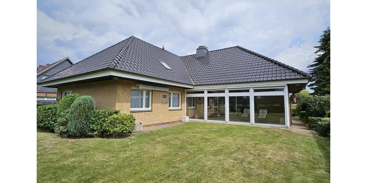 Einfamilienhaus Stockelsdorf - 9 Zimmer, 297 m&sup2;, 645.000&euro; | Angebot:25354281