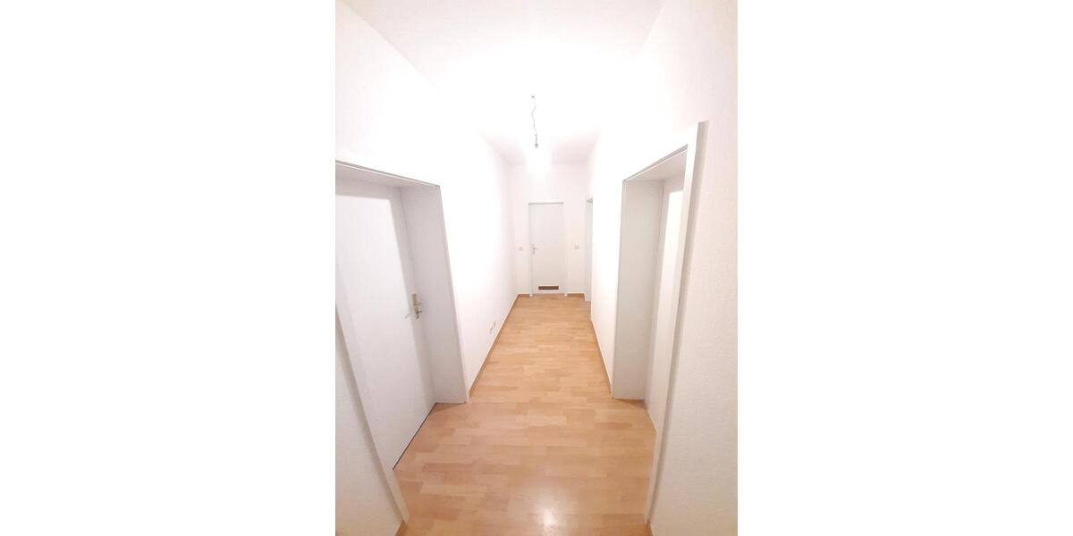 Etagenwohnung Aue-Bad Schlema Bad Schlema - 3 Zimmer, 70 m&sup2;, 225&euro; | Angebot:26283429