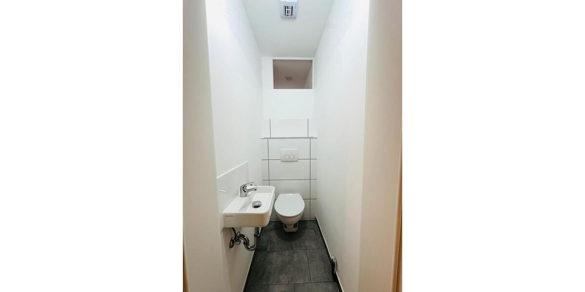 Dachgeschoßwohnung Eschweiler - 2 Zimmer, 68 m&sup2;, 715&euro; | Angebot:26378946