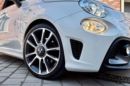 Abarth 595C 40.200 km 19.000 &euro; Unterföhring/ München 85774