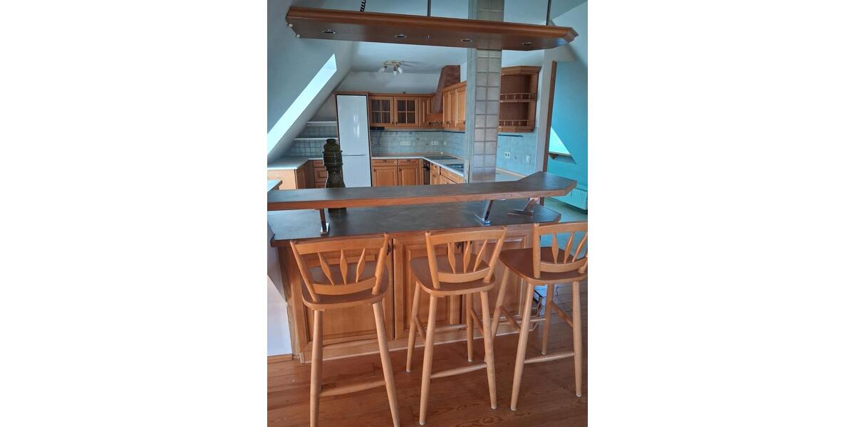 Dachgeschoßwohnung Lauchhammer - 4 Zimmer, 158 m&sup2;, 900&euro; | Angebot:26313040