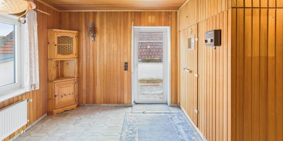 Einfamilienhaus Niederdorfelden - 1 Zimmer, 258 m&sup2;, 599.000&euro; | Angebot:25699004