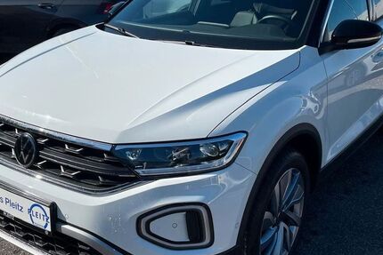 VW T-Roc 25.817 km 33.900 € Gemünden 55490