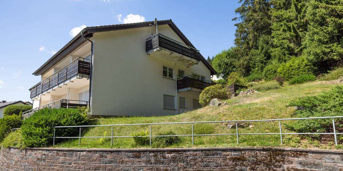 Wohnung zum Kaufen in Schönwald im Schwarzwald 125.000 € 67.13 m² - Etagenwohnung Schönwald im Schwarzwald | Angebot:16957087