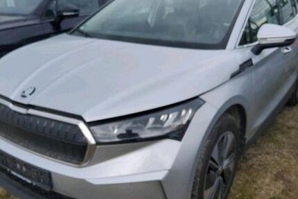 Skoda Enyaq 33.039 km 28.980 &euro; Trier 54292