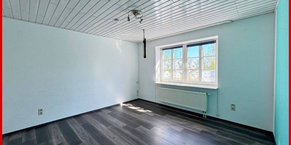 Mehrfamilienhaus, Wohnhaus Jübek - 6 Zimmer, 225 m&sup2;, 390.000&euro; | Angebot:26894347