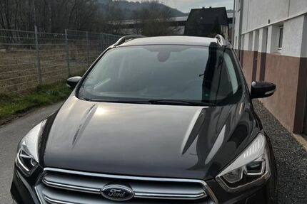 Ford Kuga 81.000 km 17.500 &euro; Plettenberg 58840