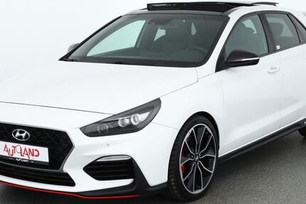 Hyundai i30 63.965 km 24.990 &euro; Dresden 01069