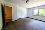 *** Terrassenwohnung mit eigenem Eingang, Garage, großem Garten + unverbaubarem Blick ins Grüne ***