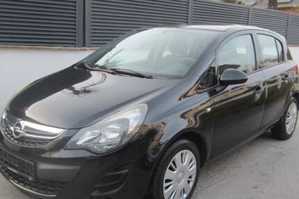 Opel Corsa 157.000 km 3.390 &euro; Öhringen-Cappel 74613