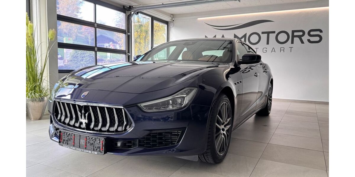 Maserati Ghibli 9.890 km 67.900 &euro; Waldenbuch 71111