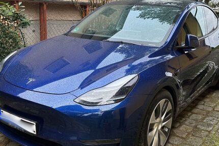 Tesla Model Y 133.600 km 27.900 &euro; Berlin 10247