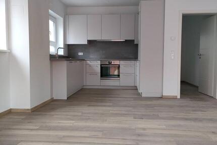 helle Neubau-Wohnung zu vermieten - 4 ZKB