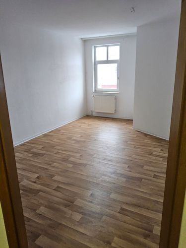 Etagenwohnung Dingelstädt - 2 Zimmer, 82 m&sup2;, 492&euro; | Angebot:25427927
