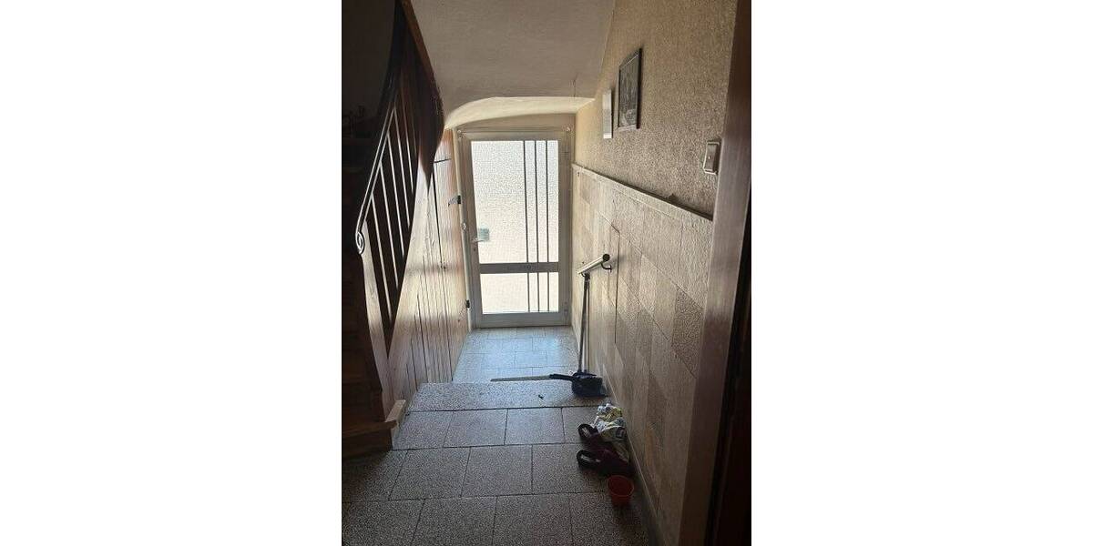 Reihenmittelhaus Ansbach - 6 Zimmer, 122 m&sup2;, 199.000&euro; | Angebot:26027765